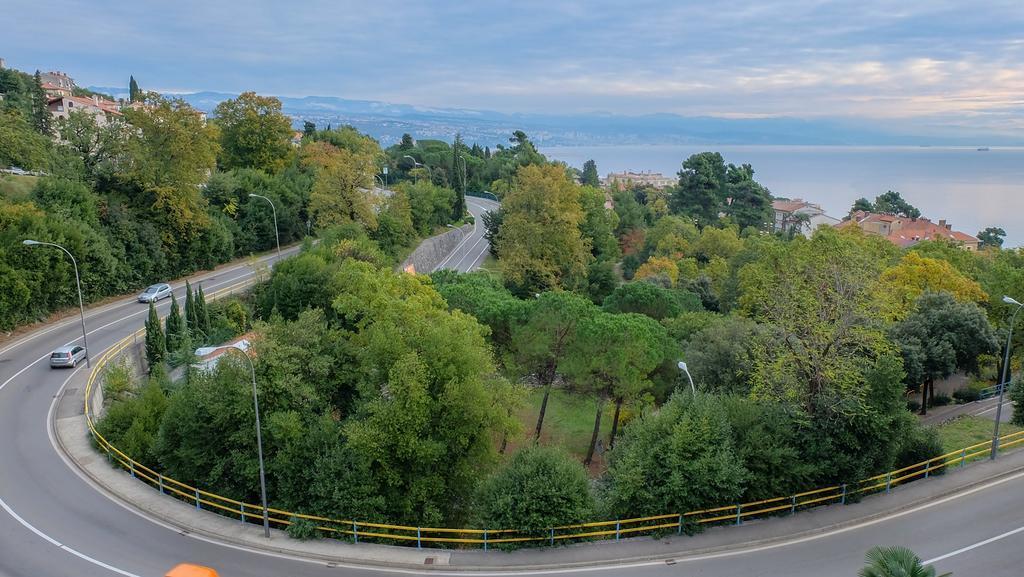 Apartments Villa Marta Opatija Exterior foto